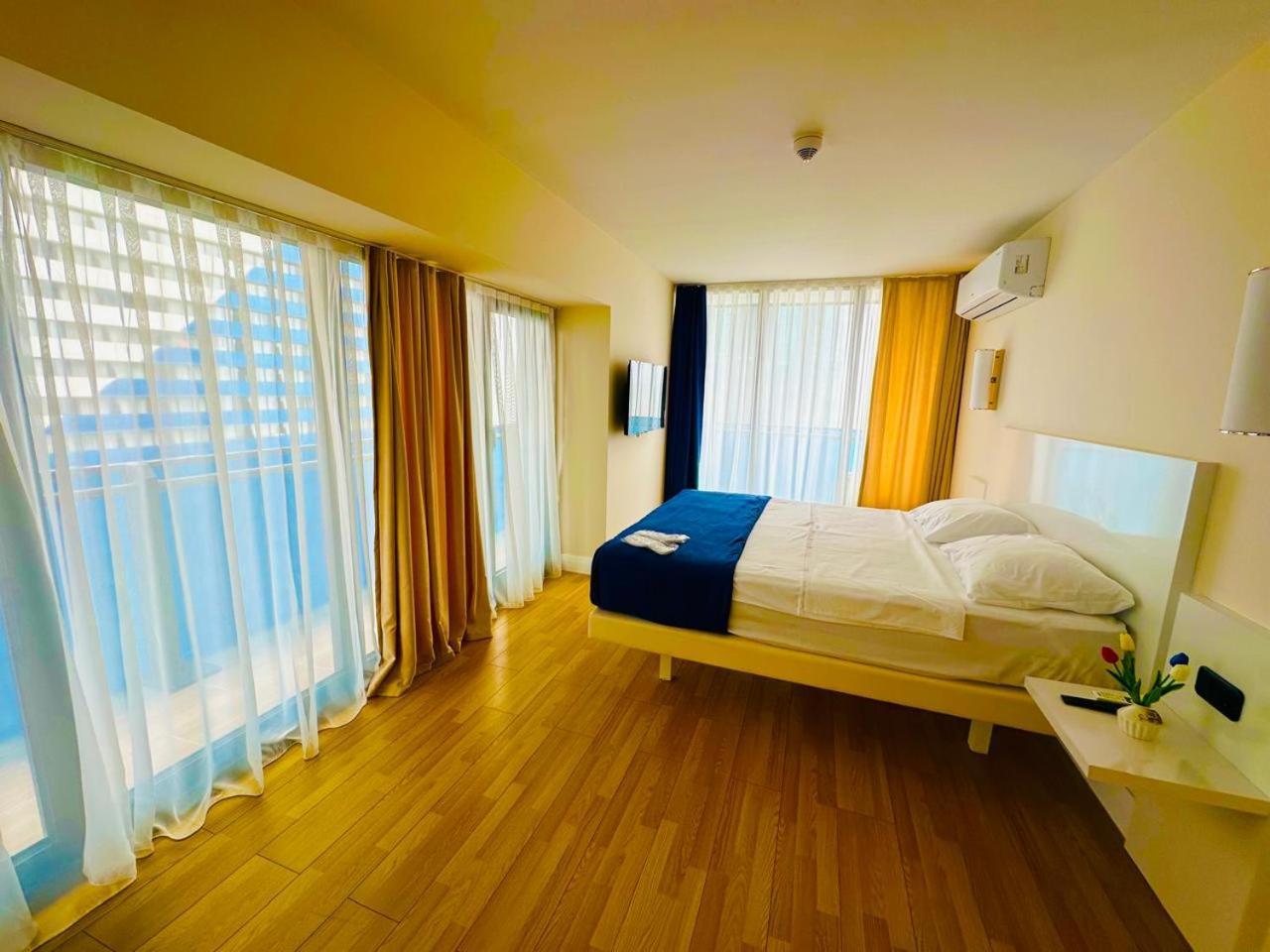 Orbi City Best Apartments Batumi Eksteriør billede